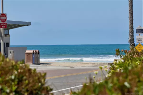 Oceanside, CA 92054,999 N Pacific St #C3