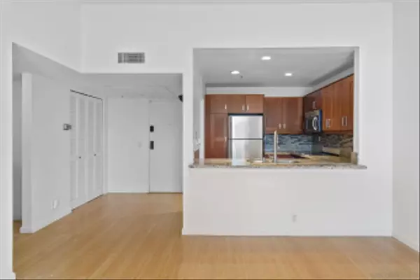 San Diego, CA 92115,3955 Faircross Pl #78