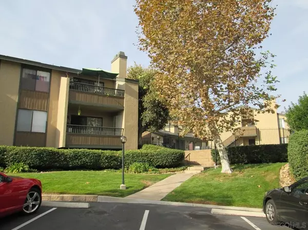 La Mesa, CA 91942,7780 Parkway Drive #304