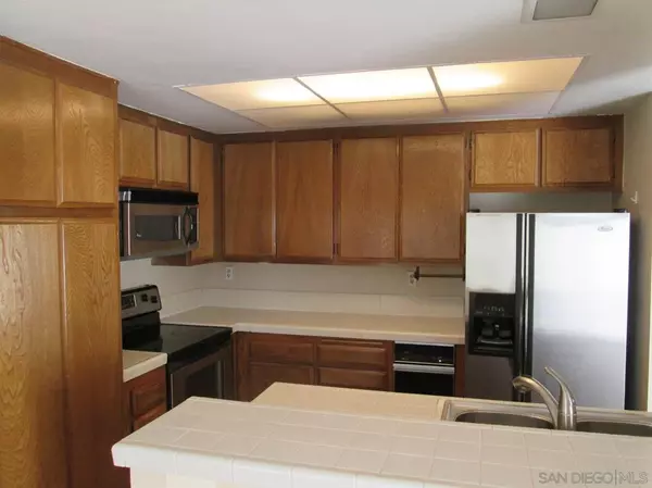 La Mesa, CA 91942,7780 Parkway Drive #304