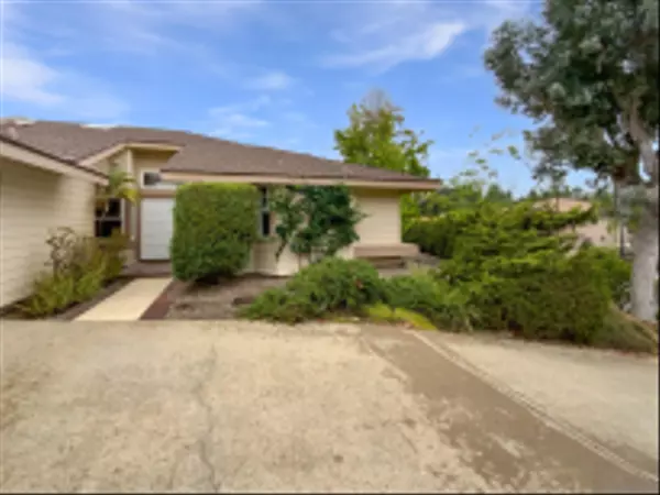 17759 Saint Andrews Dr, Poway, CA 92064