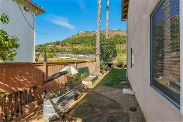 Fallbrook, CA 92028,5058 Lake Circle Rd