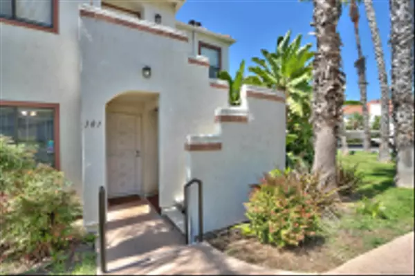 San Diego, CA 92129,13202 Salmon River Rd #101