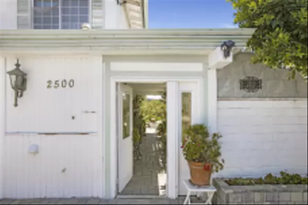 Newport Beach, CA 92660,2500 Anniversary Ln