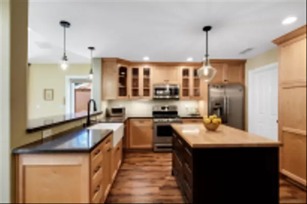 Escondido, CA 92025,832 Casa De Oro Pl