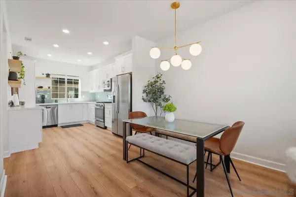 Oceanside, CA 92056,4373 Pacifica Way #9
