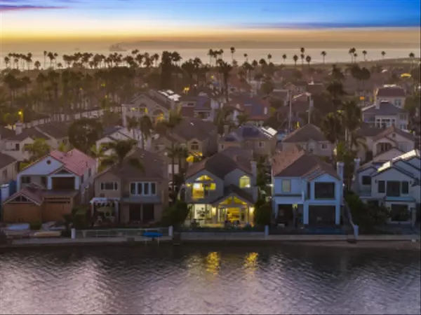 Coronado, CA 92118,55 Spinnaker Way