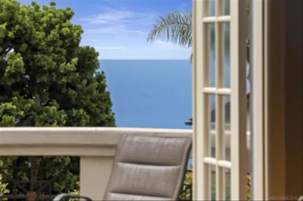 La Jolla, CA 92037,7612 Hillside Dr