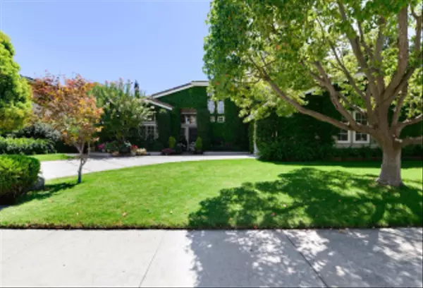 Poway, CA 92064,13433 Little Dawn Ln
