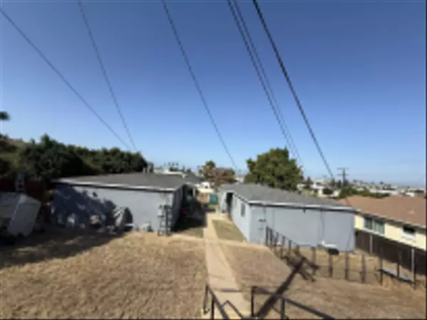 National City, CA 91950,2722-2724 B Avenue