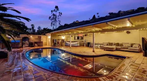 San Diego, CA 92120,6570 Hillgrove