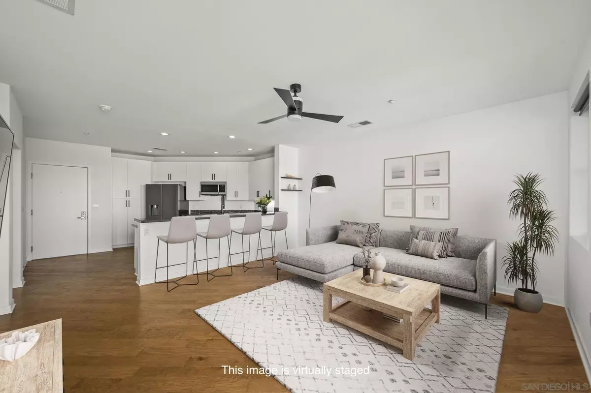 San Diego, CA 92103,3650 5Th Ave #404