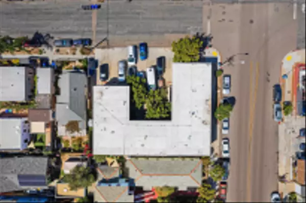 San Diego, CA 92104,2144 30th St