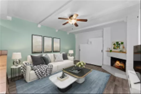 Clairmont, CA 92117,4186 Balboa Way