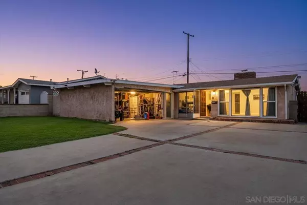 La Mirada, CA 90638,13102 Sunnybrook Ln