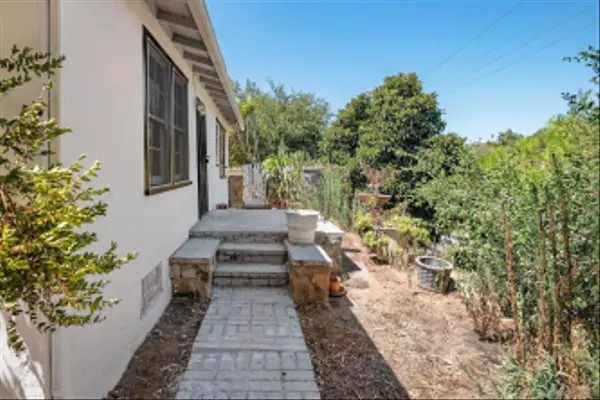 Vista, CA 92084,1401 Monte Vista Dr