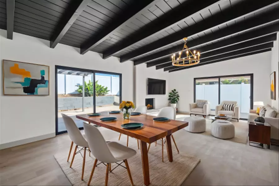 4089 Mount Everest, San Diego, CA 92111