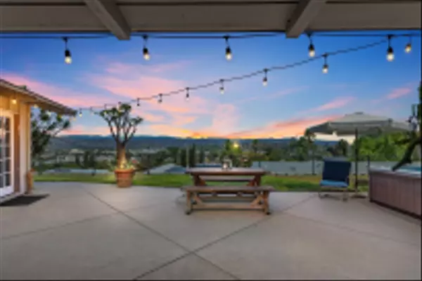 Escondido, CA 92025,1049 W 5th Ave