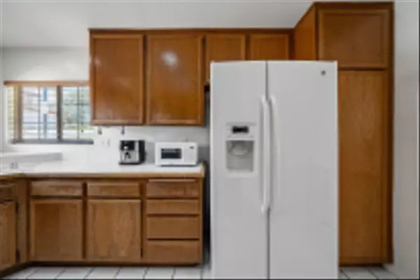 Escondido, CA 92027,1884 Loreto Gln