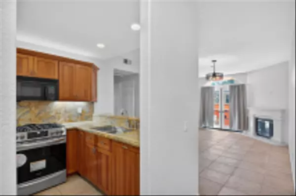 San Diego, CA 92103,3620 3Rd Ave #102