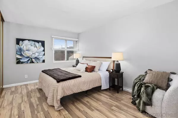 San Diego, CA 92117,4060 Huerfano Ave #240
