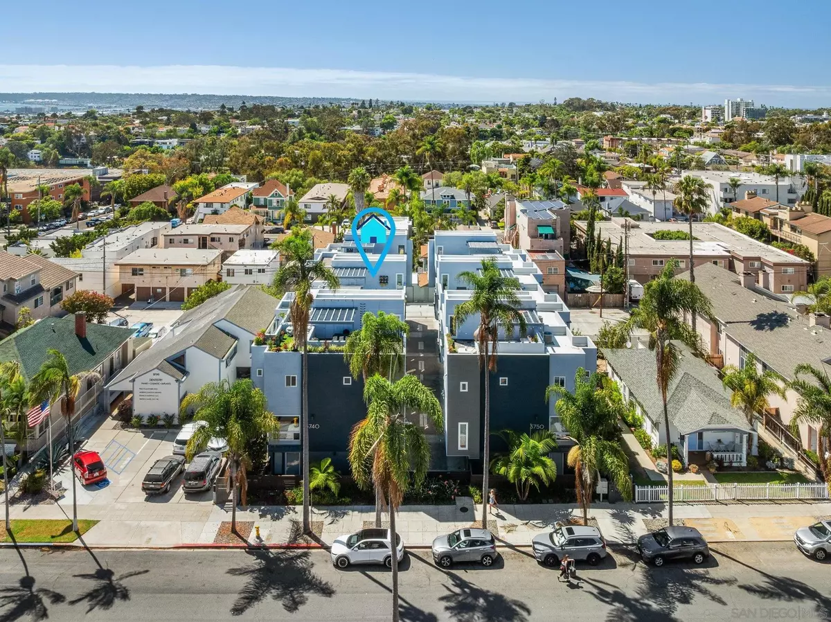 San Diego, CA 92103,3740 3rd Ave #A4