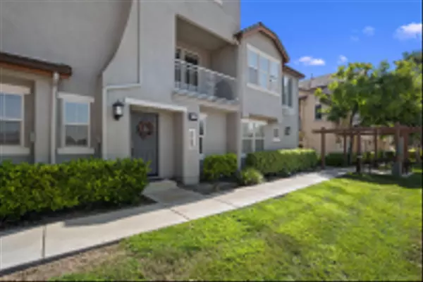 Chula Vista, CA 91915,2745 White Pine Ct