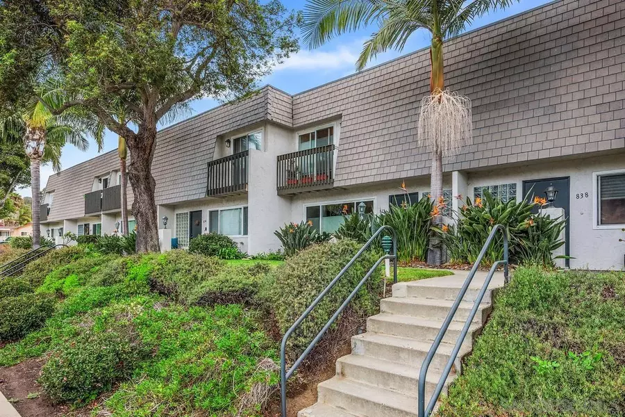 836 Stevens, Solana Beach, CA 92075