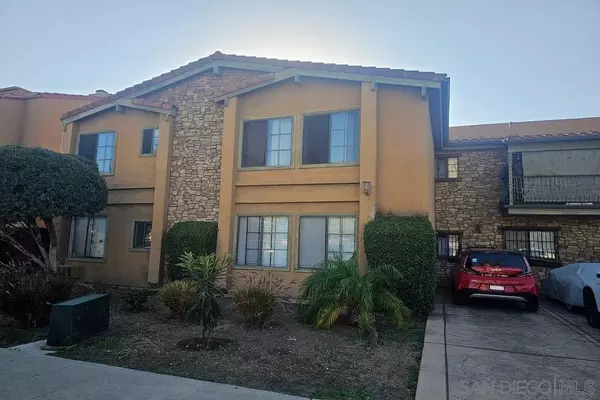 4520 51st #11, San Diego, CA 92115