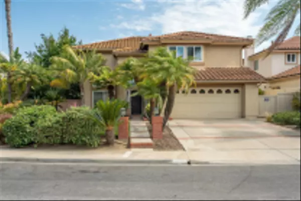 Vista, CA 92081,2009 Applewood Ln