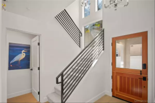 Dana Point, CA 92629,37 Santa Lucia