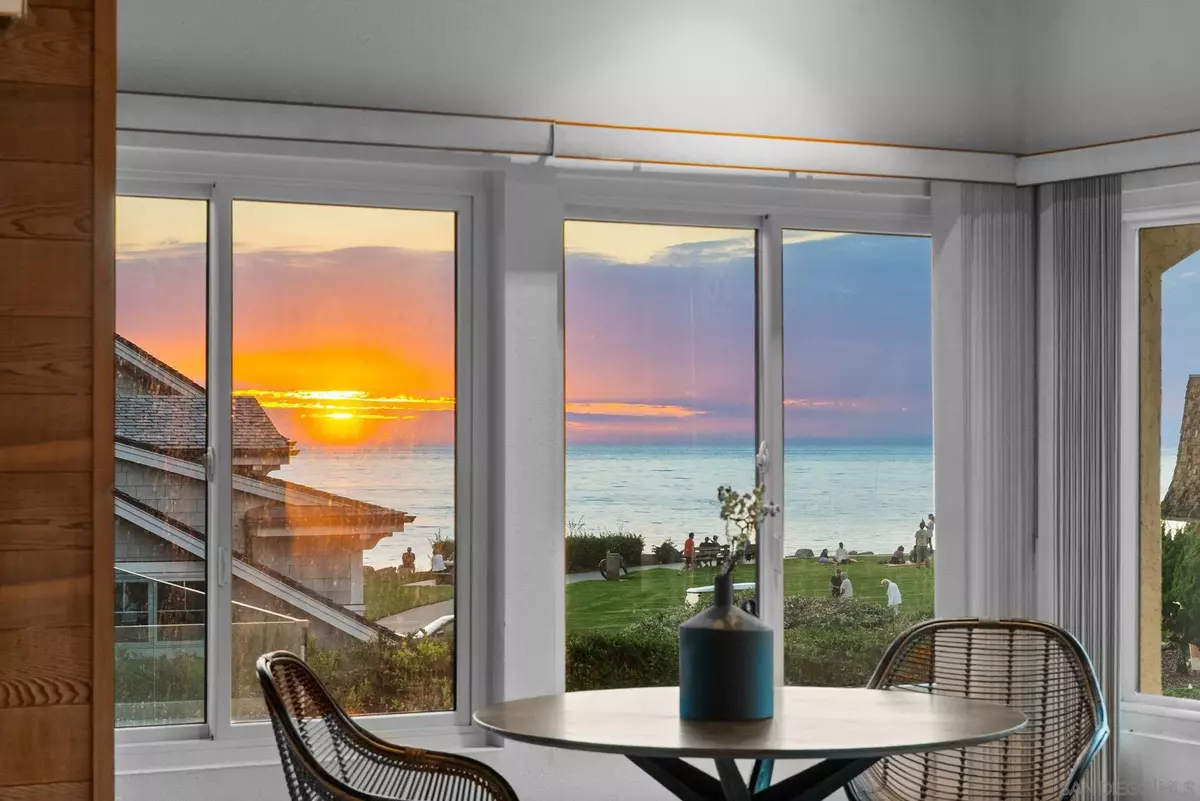 La Jolla, CA 92037,315 Colima Court