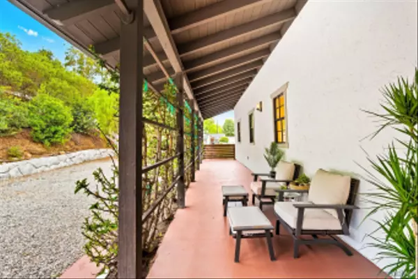 La Mesa, CA 91941,9903 Shadow Rd