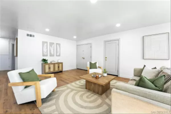 Santee, CA 92071,9058 Inverness Rd