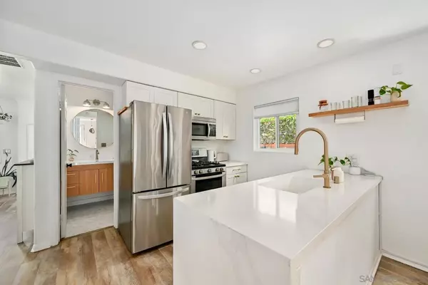 San Diego, CA 92116,3069 Walton Pl