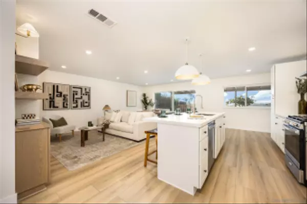 Chula Vista, CA 91911,52 Rivera Pl