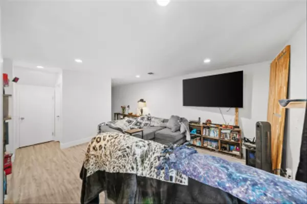 Spring Valley, CA 91977,8837 Ildica St