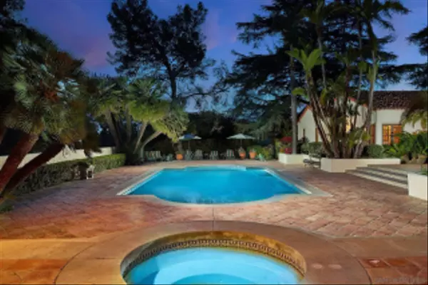 Rancho Santa Fe, CA 92067,6525 Lago Lindo