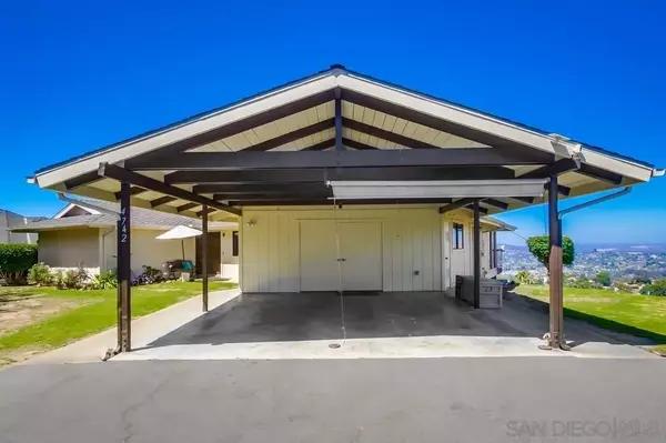 La Mesa, CA 91941,4742 Mount Helix Drive