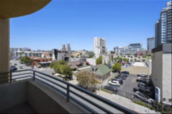 San Diego, CA 92101,1501 India St #605