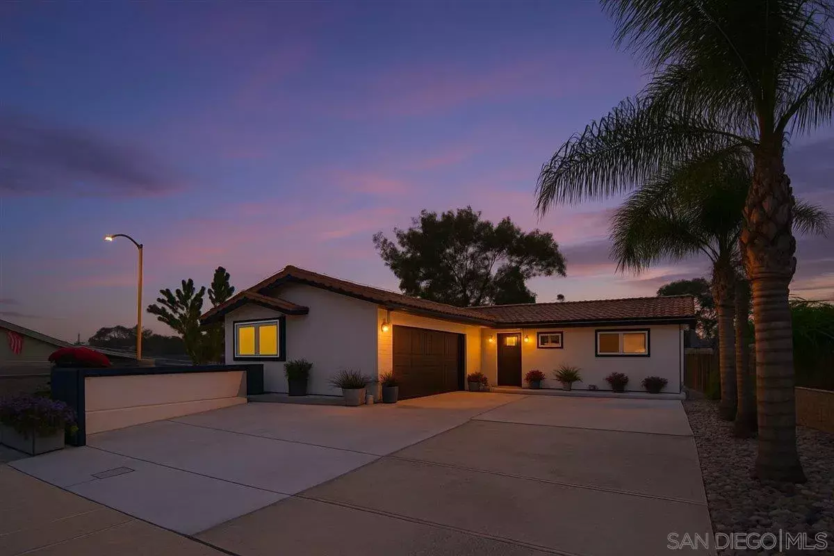 Chula Vista, CA 91911,3753-55 Holiday Ct