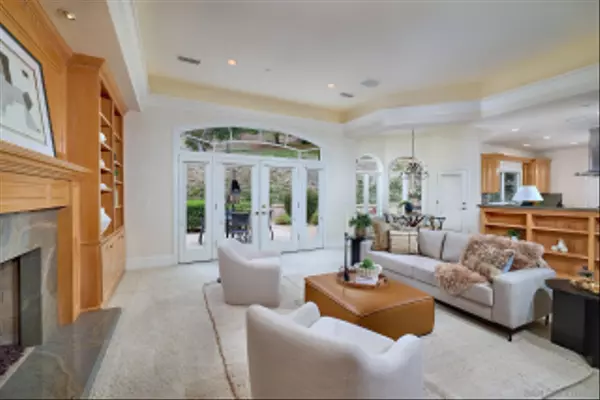 Fallbrook, CA 92028,1691 Tecalote Dr