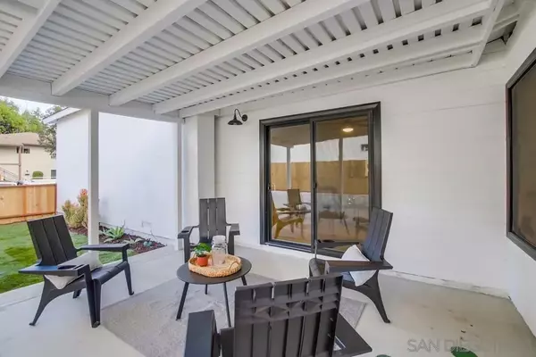 San Diego, CA 92129,9958 Paseo Montalban