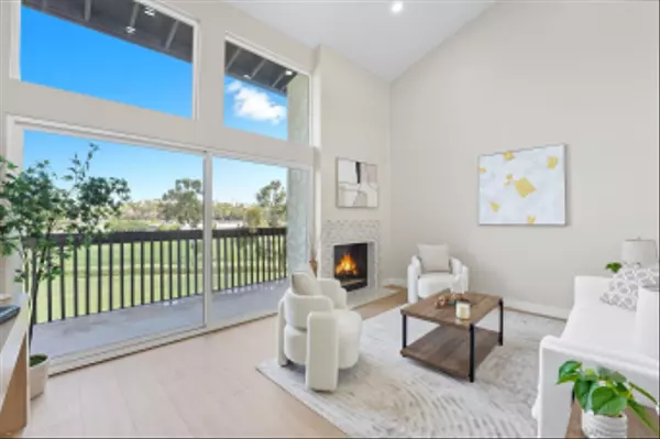 2502 Navarra DR #226, Carlsbad, CA 92009