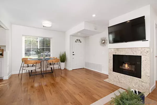 San Diego, CA 92129,13327 Caminito Ciera #61