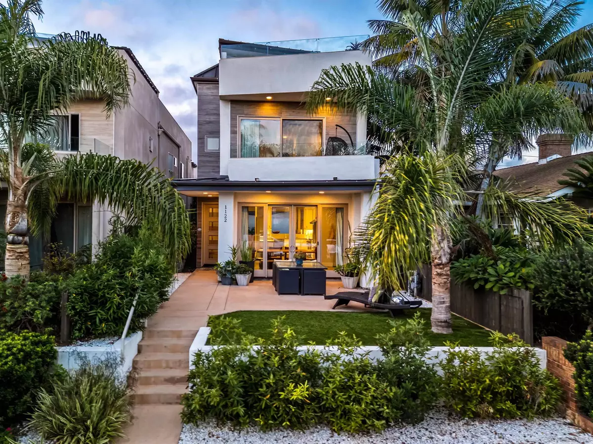 San Diego, CA 92109,1122 Oliver Ave
