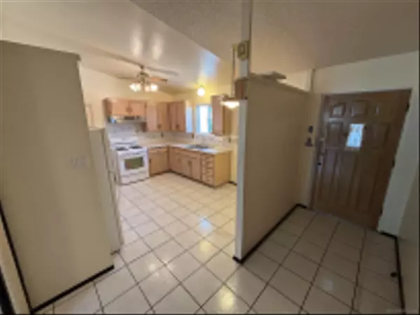 Vista, CA 92083,610 Shuboro St