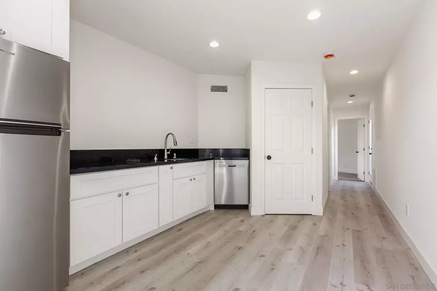 2916a Anaheim St, Escondido, CA 92025