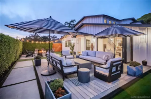 Encinitas, CA 92024,1303 Hermes Ave