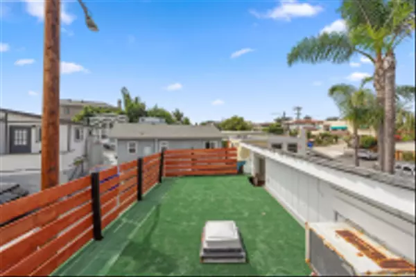 Encinitas, CA 92024,170 Diana St #29